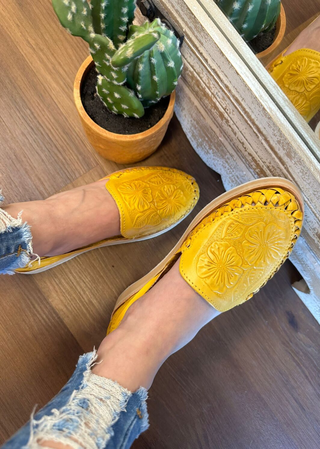 HUARACHE LIRIOS
